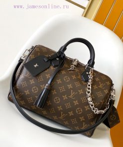 Louis Vuitton Bags N87211 Ostrich Pattern M11495 Old Flower M12243The Black Speedy Soft 30 Boho Handbag Is Made Of bdna36mk