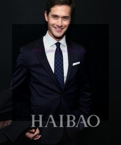 The men's tie series L checkerboard tie is an ideal choice for showcasing exquisite craftsma2b4e4vct