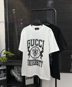 Gucci  Style Number G907 Gucci Shield Letter Front Printed Short SleeveFabric - Made Of 320g Do d3q2sdkz