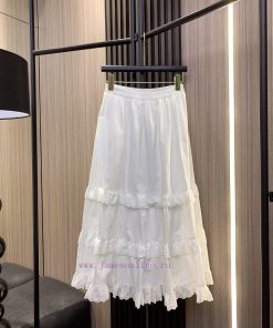 MM6 A New High-end Semi Skirt In Early Spring Of 2025 With Layered Aesthetics. MM6 A New Edge S necuuksm