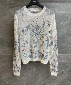 The New Autumn Collection Has Been LaunchedDior Plant Flower Embroidered Sweater 2025 Autumn Co dkd2o18e