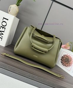 Loewe Bags Loewe New Medium Soft Cow Leather Madrid HandbagMadrid Has A Soft And Structured Trapezoidal Sh rrh1iwsc