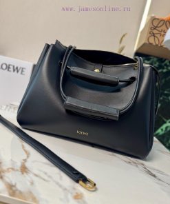 Loewe Bags Loewe New Large Soft Cow Leather Madrid HandbagMadrid Has A Soft And Structured Trapezoidal Sha 4ofrf66h