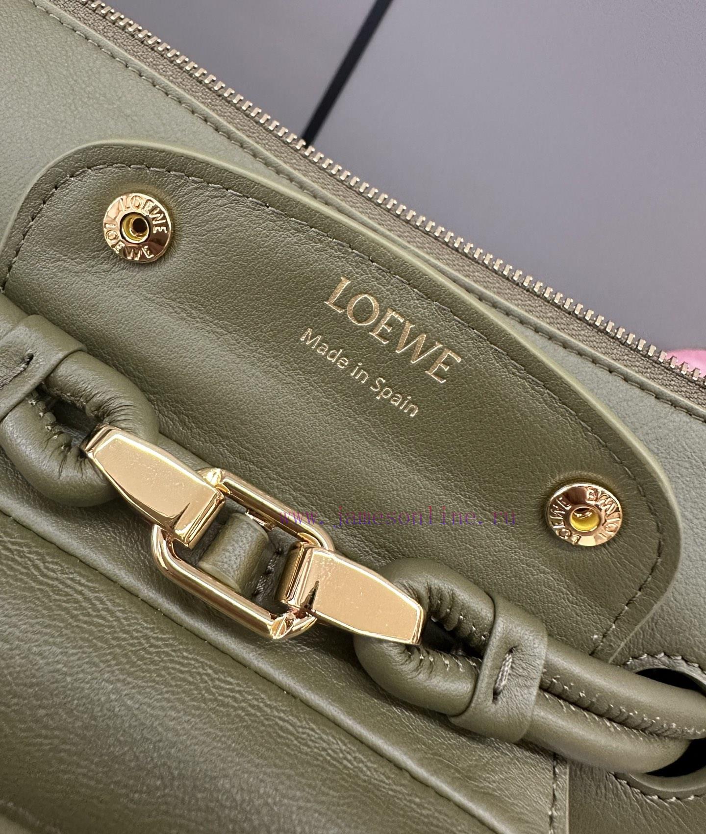 Loewe Bags Loewe New Medium Soft Cow Leather Madrid HandbagMadrid Has A Soft And Structured Trapezoidal Sh rrh1iwsc - Image 7