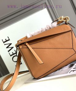 Loewe Bags Loe * We Yang Mi Zhongxing's Same Style Puzzle Small Size 24cm Is Synchronously Made Of Importe pxqsmd28