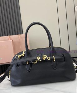 MiuMiu Bags The New Miu Miu Popular Bowling Bag Comes With A Complete Set Of Original Packaging. It Is Made huxteapy