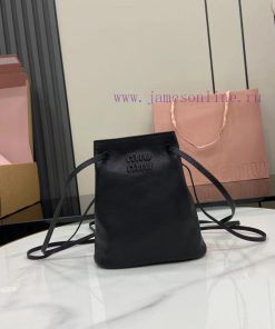 MiuMiu Bags The New Mini Water Bucket Bag "comes With A Complete Set Of Original Packaging". It Is Made Of 3hqxp2ot
