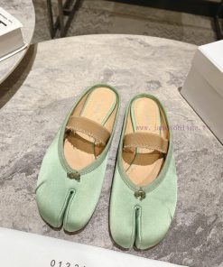 High Quality Maison Margiela MM6 Margiela 24ss New Pleated Split Toe Shoes Tabi Split Toe Balle 3qbnjsvp