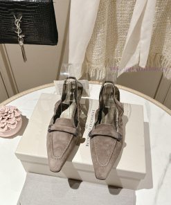 《 Style 》 《 Market's Highest Quality 》 BRUNELLO CUCINELLIBC Low Heeled Sandals Material Importe e6l7pcq2