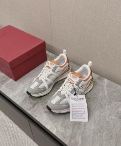 Valentino's Latest Easy Jog SneakersYang Yang Zheng Ye Cheng Wang And Hongyi Perform The Same S fy6a8azr