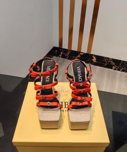 Versace Versace 𝟐𝟎𝟐𝟒/𝐒𝐒 Medusa Bow High Heels With Medusa Bow Decoration On The Front__________ 72in2bi7