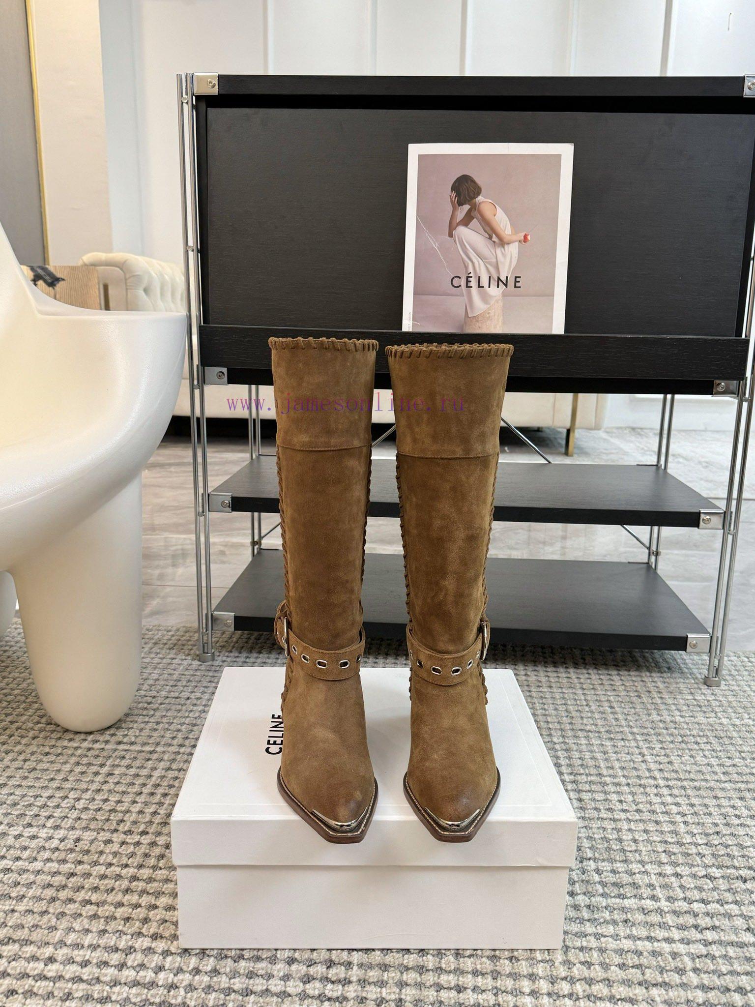 CELINE's Latest Retro Fashion Boots For Fashion Bloggers Featuring A Vintage European And Ameri m3kxaifb