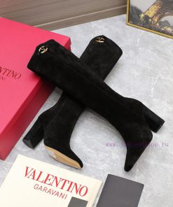 Purchasing Grade24ss Autumn/Winter New Valentino Square Head V-Button Knight BootsValentino's T pogh3hhq