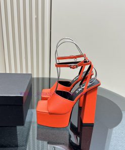 Versace | Versace New CollectionHentian High Heels Waterproof Platform High HeelsNumerous Celeb yimx1ge0