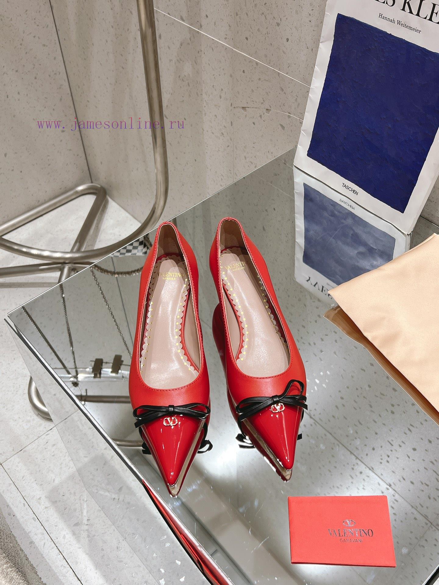 2025 Early Spring New Valentino Spring/Summer New Product Double Leather Splicing Single ShoeTh zuaxs0nx - Image 2
