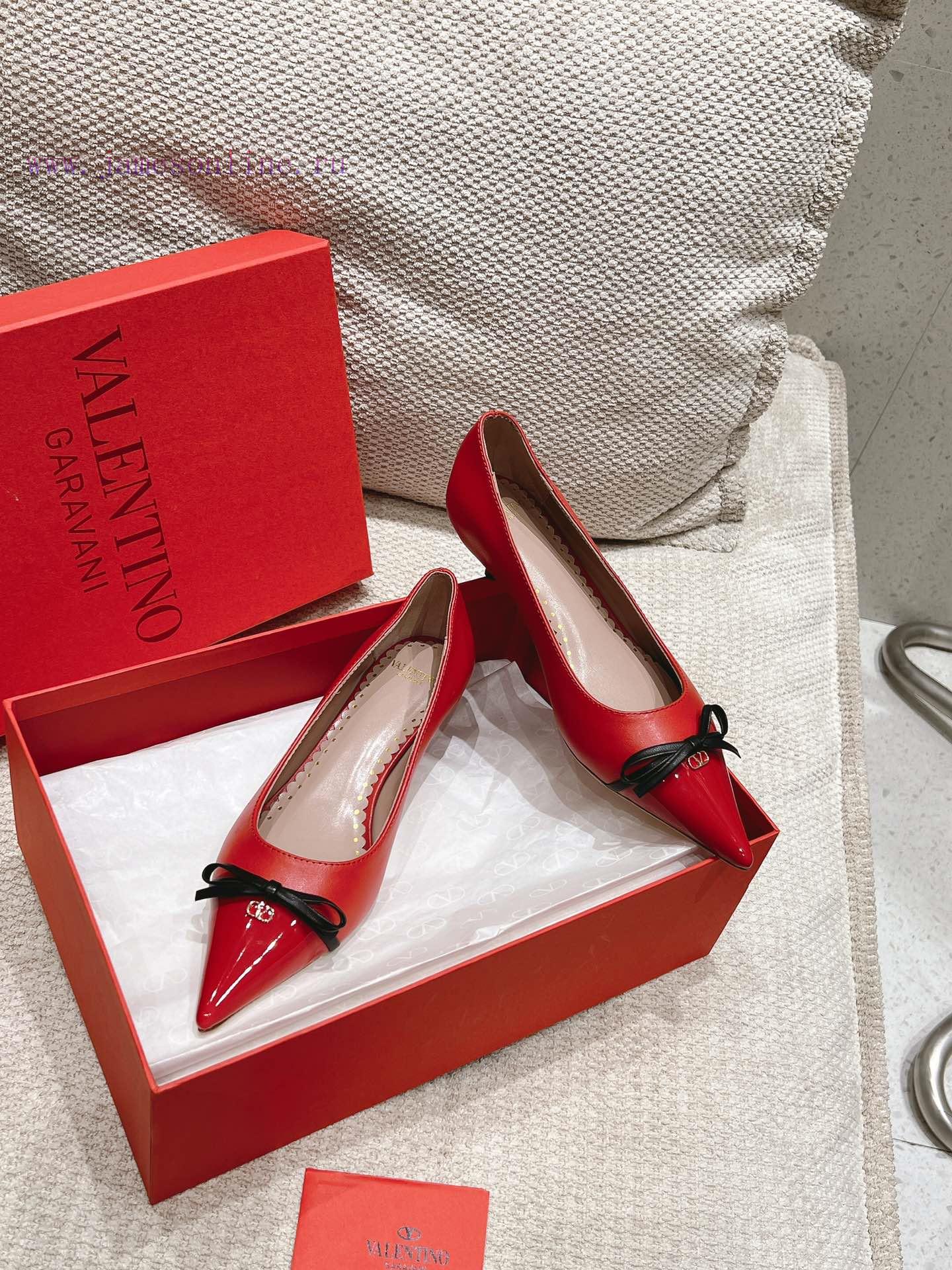 2025 Early Spring New Valentino Spring/Summer New Product Double Leather Splicing Single ShoeTh zuaxs0nx - Image 6
