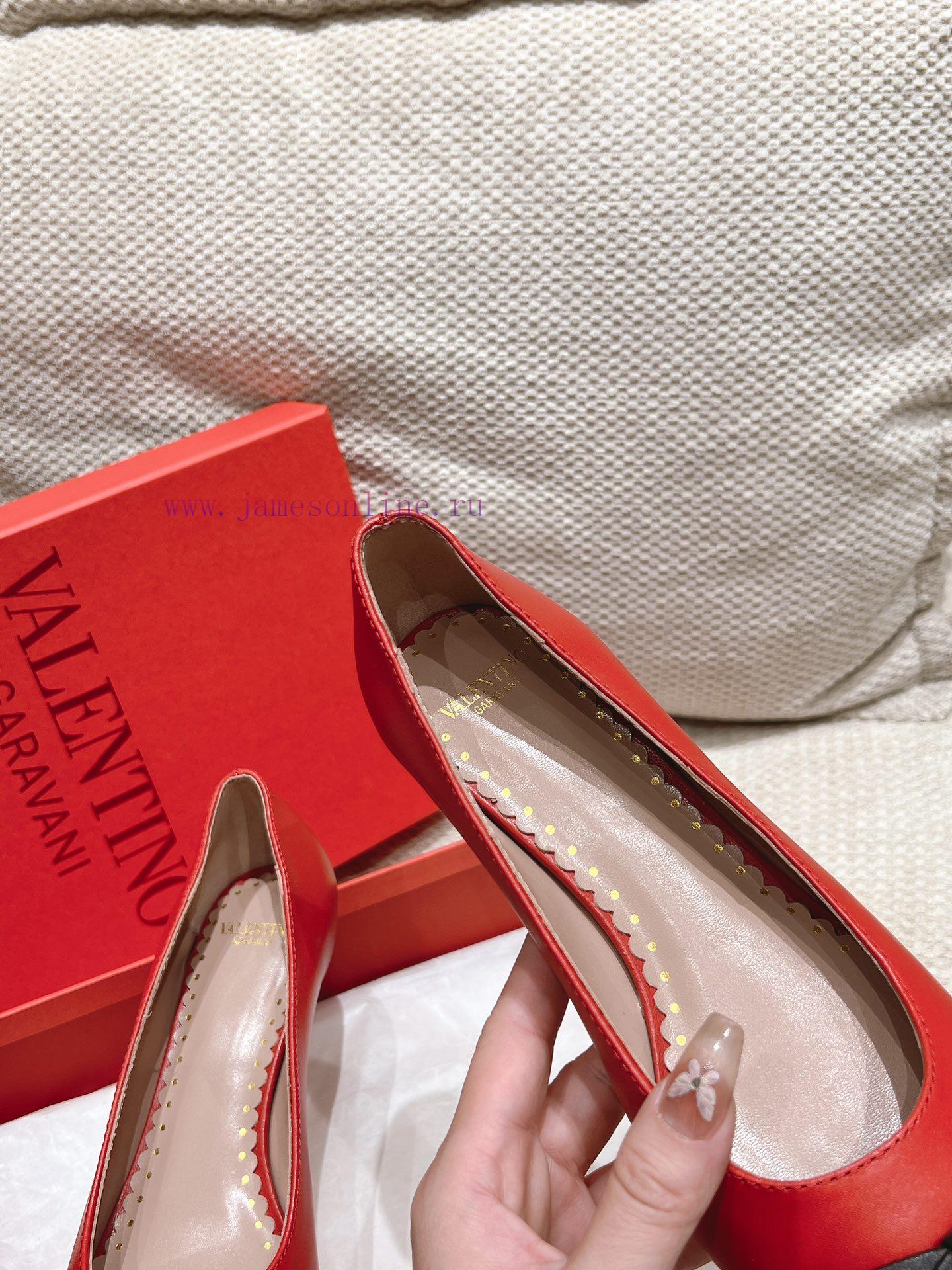 2025 Early Spring New Valentino Spring/Summer New Product Double Leather Splicing Single ShoeTh zuaxs0nx - Image 8
