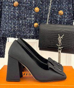 L * V Buckle A Classic Spring/Summer New Product From LvjiaSeries Of High HeelsIt's So Beautifu bnb1z2ay