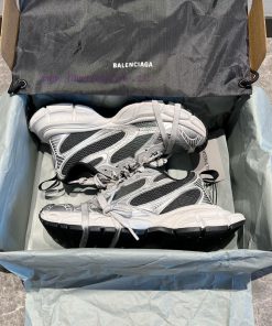 Top Balenciaga 3xl Mesh Old Lace Up Low Top Dad Shoes With Dark Black And Shiny Silver. The App at0vga81
