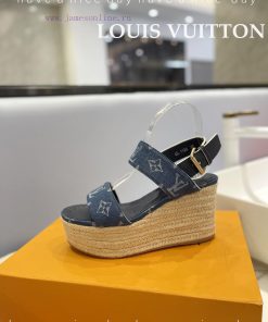 PriceLOUIS Vuitton The Runway Style Thick Soled Sandals Were Originally Purchased From Hong Kon 2mxytu9p