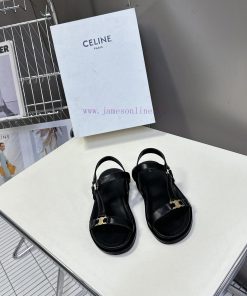 Celine's Classic Spring And Latest Hot Selling Arc De Triomphe Beach Sandals Paired With Socks sflagqaa