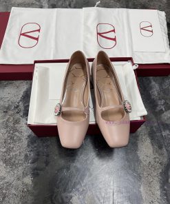 Valentino's New Gem Mary Jane Single Shoes Are So Sweet And Age Reducing That They Make People tvhmbkzi
