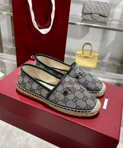 Women's New Fishing Shoes With P Horse Collar BuckleThis Shoe Is Made Of Beige And Dark Blue GG u4e98648