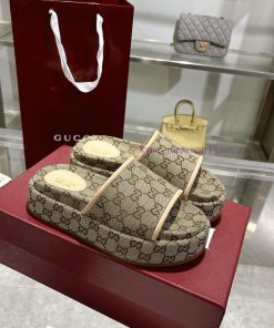 Top Selling 2025 Women's New GG Gucci Thick Soled SandalsThe Iconic Gucci Logo And Exquisite Pa w2ojnu14