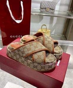P Women's New GG Gucci Cross Upper Thick Soled SandalsThe Iconic Gucci Logo And Exquisite Patte iqjjh25r