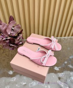 𝑀𝑖𝑢𝑀𝑖² ⁰² Miu Miu's New Bow Tie Girls' Slippers Series Is On The New Miumiu———————————The Lates hm9pcf13