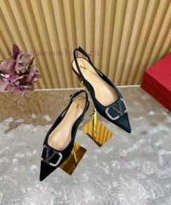 Valentino's Newly Developed Color Blocked Diamond Buckle Silk High-heeled Sandals Series——————— 43stcisg