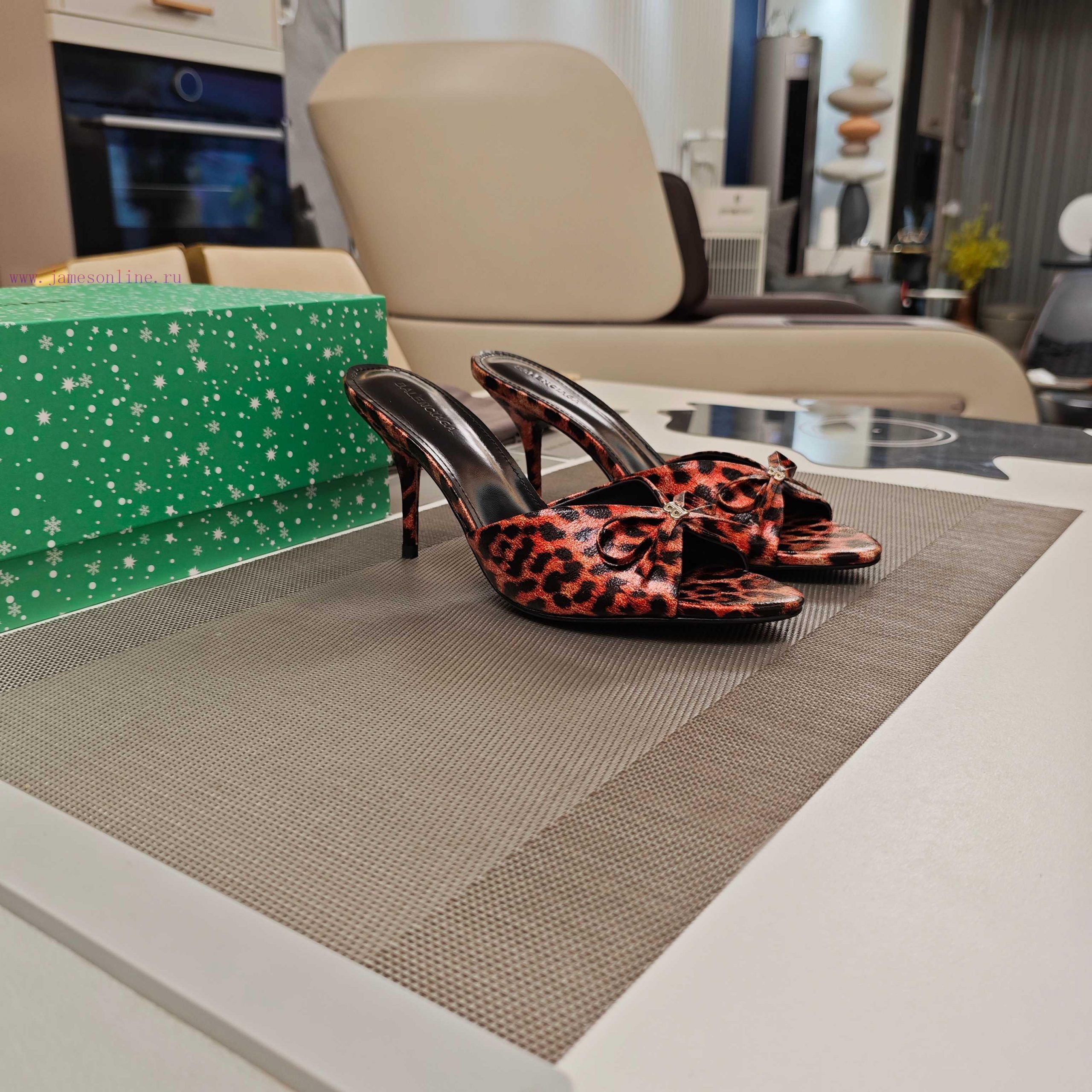 Balenciaga 2025 New Open Toed Strap Butterfly Knot Sandals2025 Official Limited Edition "magnet cunoqrxf - Image 4