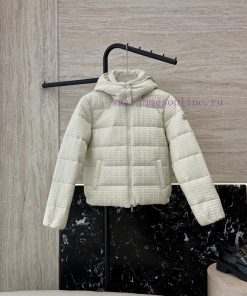 QGL028 New Down Jacket ️MONCLER Moncler Hooded Small Grid 90% White Duck Down Long Sleeved Sh ngwj7wl1