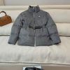 24051 New Down Jacket ️Prada Triangle Logo 10% Sheep Wool Zipper Style 90% White Goose Down Down 8q77l0nw