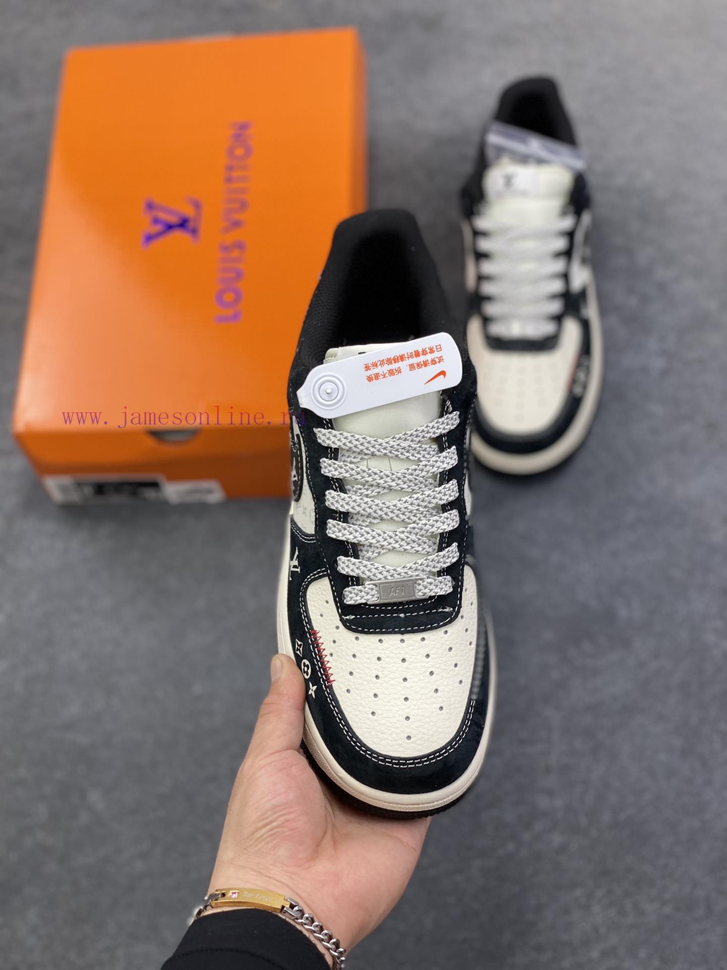 Overseas Limited Edition Release Of Nike Air Force 1 '07 Low "LV Collaboration - Nike Woven Log hxjft9mx - Image 3