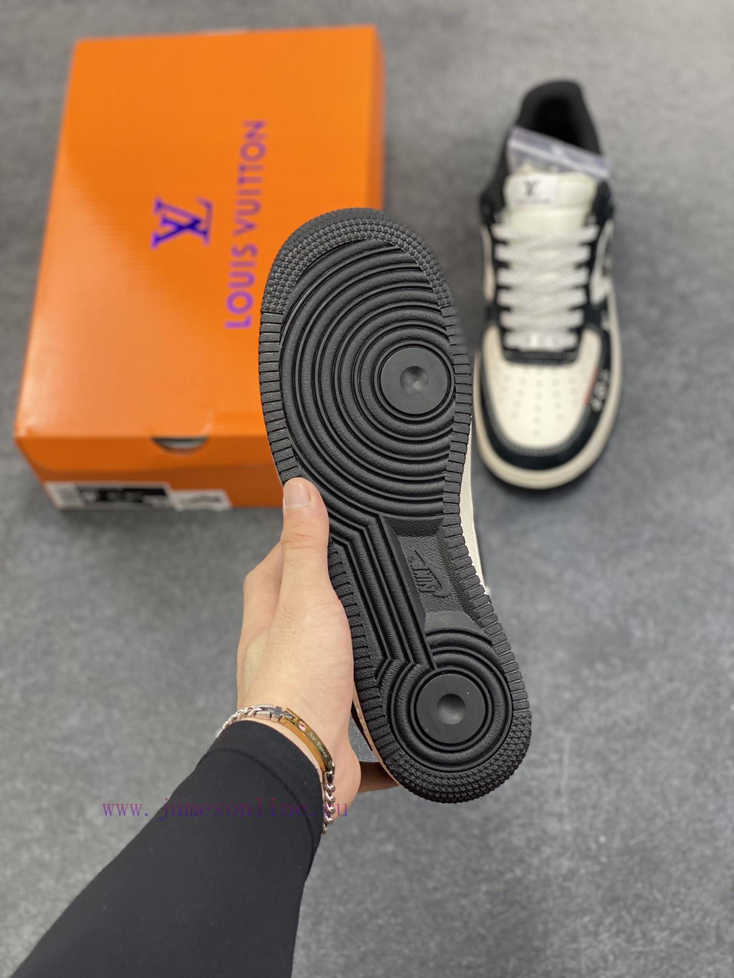 Overseas Limited Edition Release Of Nike Air Force 1 '07 Low "LV Collaboration - Nike Woven Log hxjft9mx - Image 6