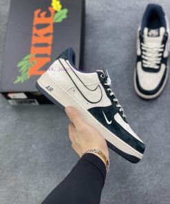Overseas Popular Limited Edition Release Of Nike Air Force 1 '07 Low "Head Layer Pig Eight Spli xltm4v6y