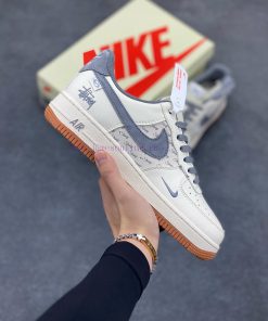 Overseas Limited Edition Release Of Nike Air Force 1 '07 Low "Stusey Collaboration - Grey Hook 8nav0xha
