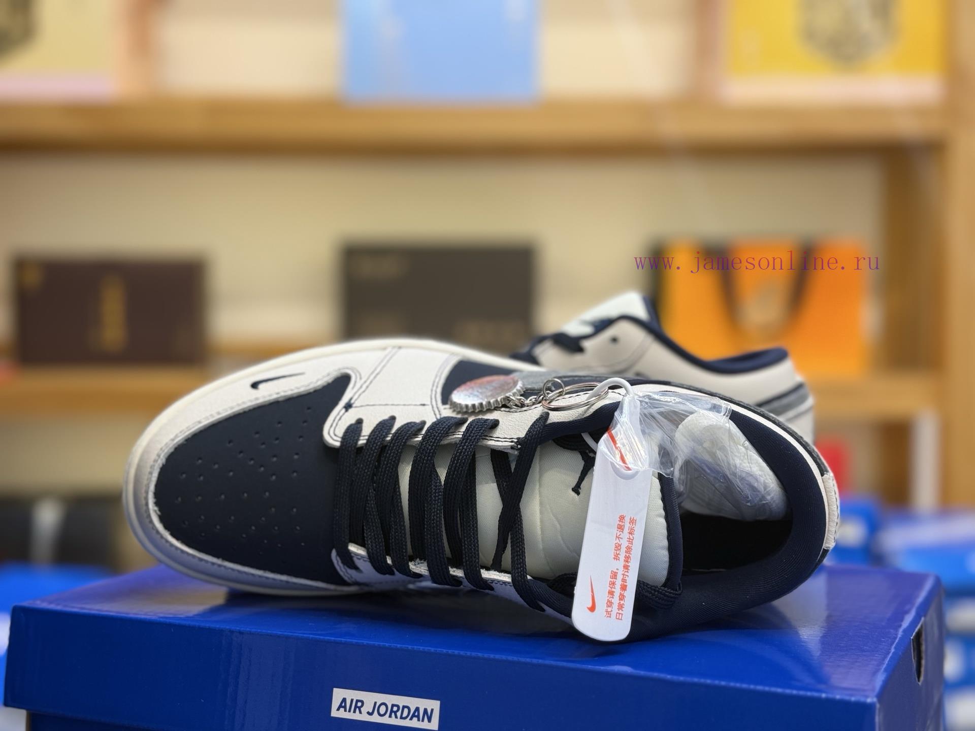 Nike Air Jordan 1 Low Custom Color SchemeCustomized AJ Collaboration - High-end Customized Low 12tk7lz3 - Image 6