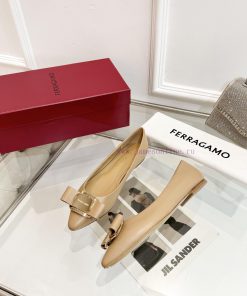 Real Leather Bottom24 New Models Have Been Released Ferragamo Ferragamo New Version Vara Big Bu 7sksta2h