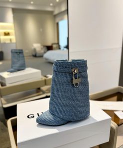 Price "Authentic CustomizationGIVENCHY0/𝐒𝐒𝐧𝐞𝐰 New High-heeled Short Boots The Latest In The Mar 659zvic5