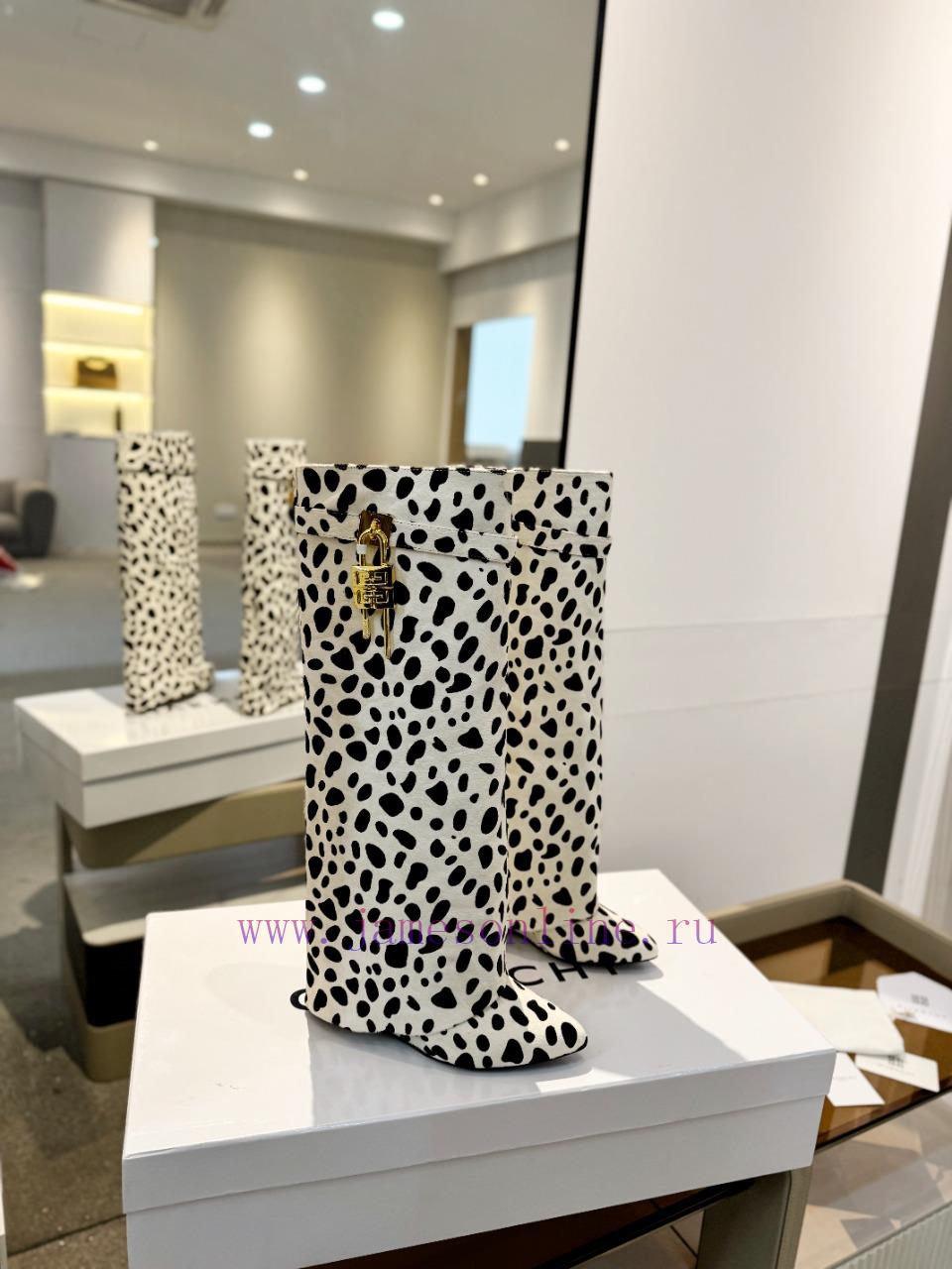 Price "Authentic CustomizationGIVENCHY0/𝐒𝐒𝐧𝐞𝐰 New High-heeled Boots The Latest In The MarketGiv a7u46hh1 - Image 7