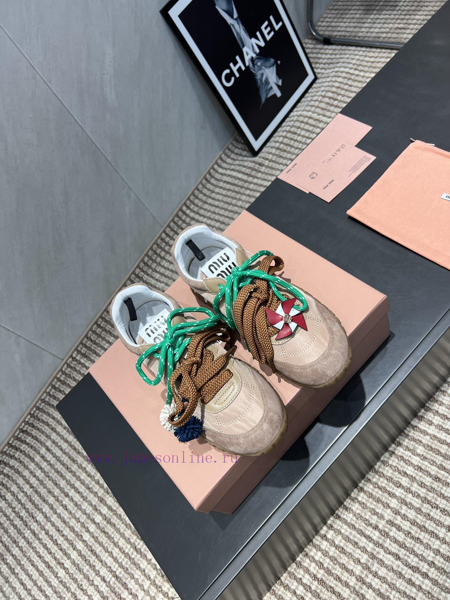 Top TierMiumiu 2025 Vs Latest Popular Casual Shoe SeriesColor Blocked Windmill Buckle Casual Sh ic200c4m - Image 4