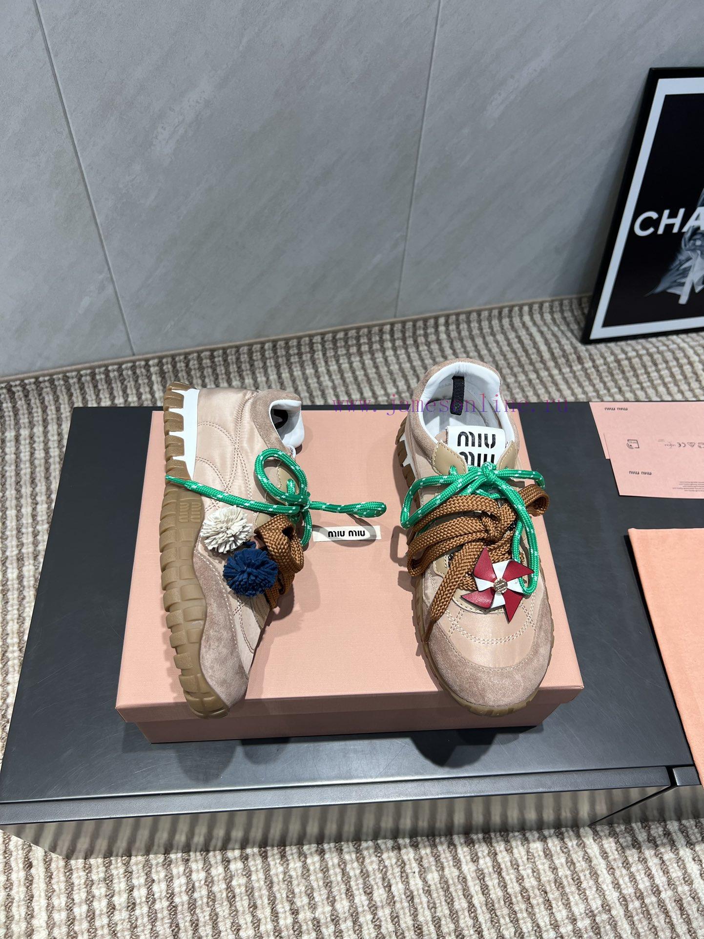 Top TierMiumiu 2025 Vs Latest Popular Casual Shoe SeriesColor Blocked Windmill Buckle Casual Sh ic200c4m - Image 5