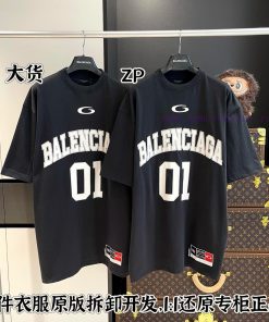 Balenciaga Spray Painted Short Sleeves With Full Packaging 🔥🔥🔥 Whole Piece Clothing Procurement 67xskjw9
