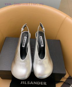 Jil Sander's Spring/Summer New Round Head Small Single Shoes With Large Round Head. With The Ad 7ff552fv