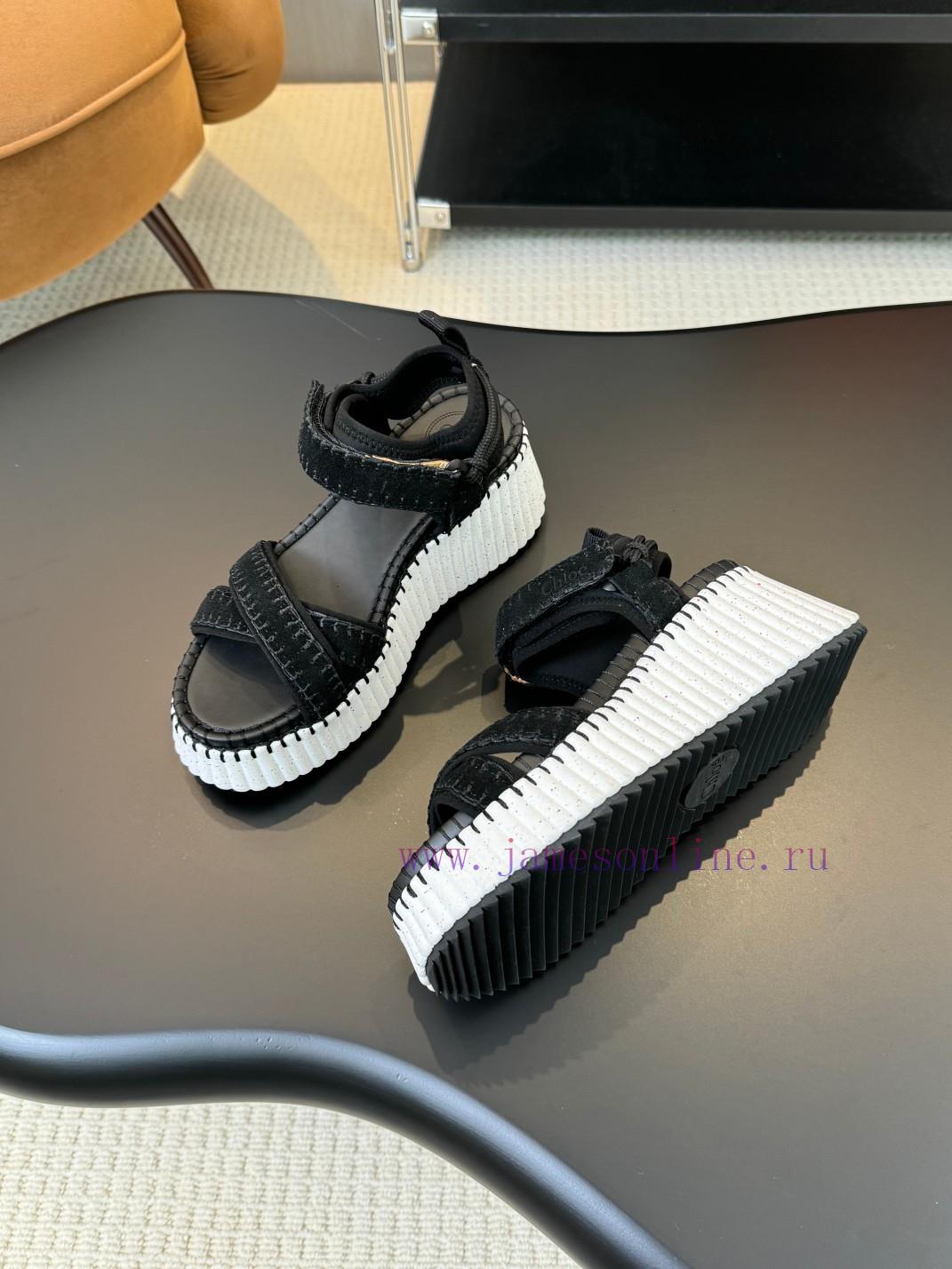 Chloe Has Launched A New Pair Of Sandals Simultaneously With Spring And Summer Styles That Have 2dlc9hgd - Image 10