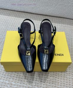 Fendi 24ss New FF Gold Buckle Hollow High Heel SandalsFeaturing FF Baguette Decorative Buckle C 6a7en7eb