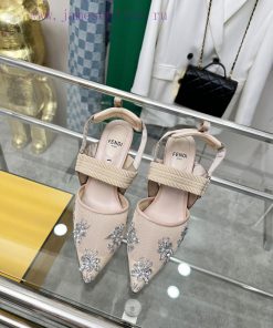 35-40 (customized For 4142)Real Leather BottomFollow Height 8.5/5.5 Update Time:2025-06-01 By D q80ari8u