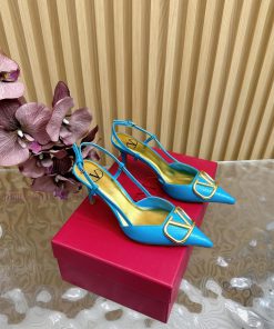 2025 Fashion Show | Valentino Knitted Hook Art Bohemian Sandals With Exquisite High Heels | Ver 9k3lyrlk